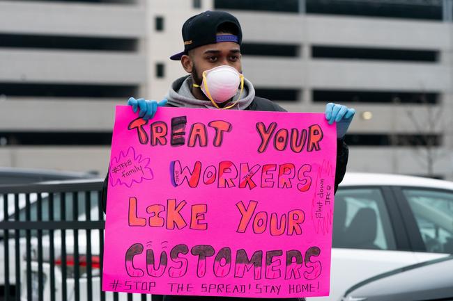 "I'd Rather Stay Unemployed Than Risk My Life" - Grocery Store Workers Strike As COVID-19 Deaths Soar