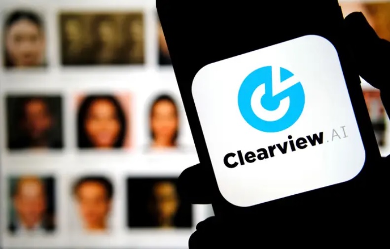 Senator questions Clearview AI over coronavirus tracking plans