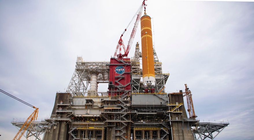 GAO warns of continued cost growth on NASA exploration programs