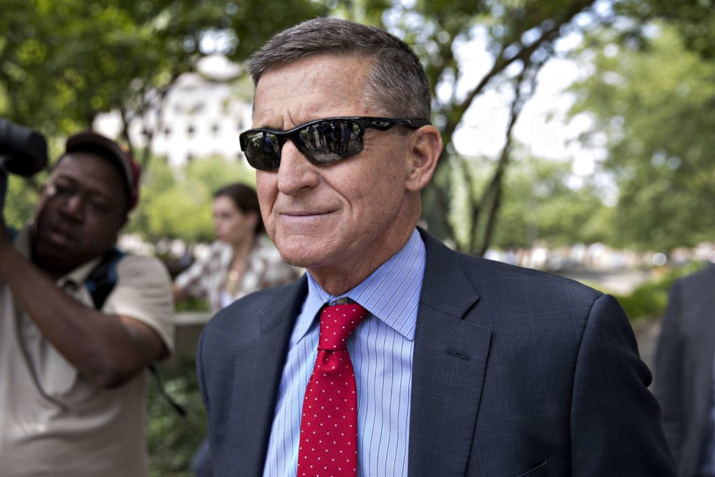 U.S. appeals court orders judge to dismiss case against former Trump national security advisor Michael Flynn