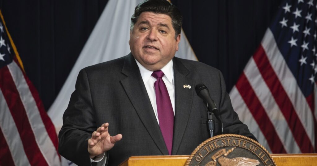 Illinois governor to require businesses to enforce mask rules or face fines up to $2,500 after Democrats let rule stick