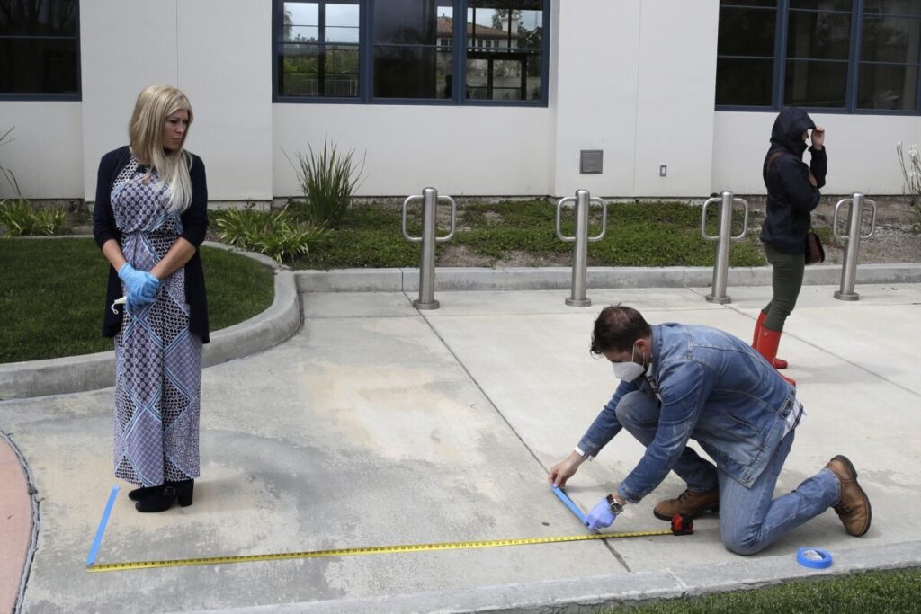Los Angeles Tries for Fourth Time to Halt Indoor Services at Megachurch