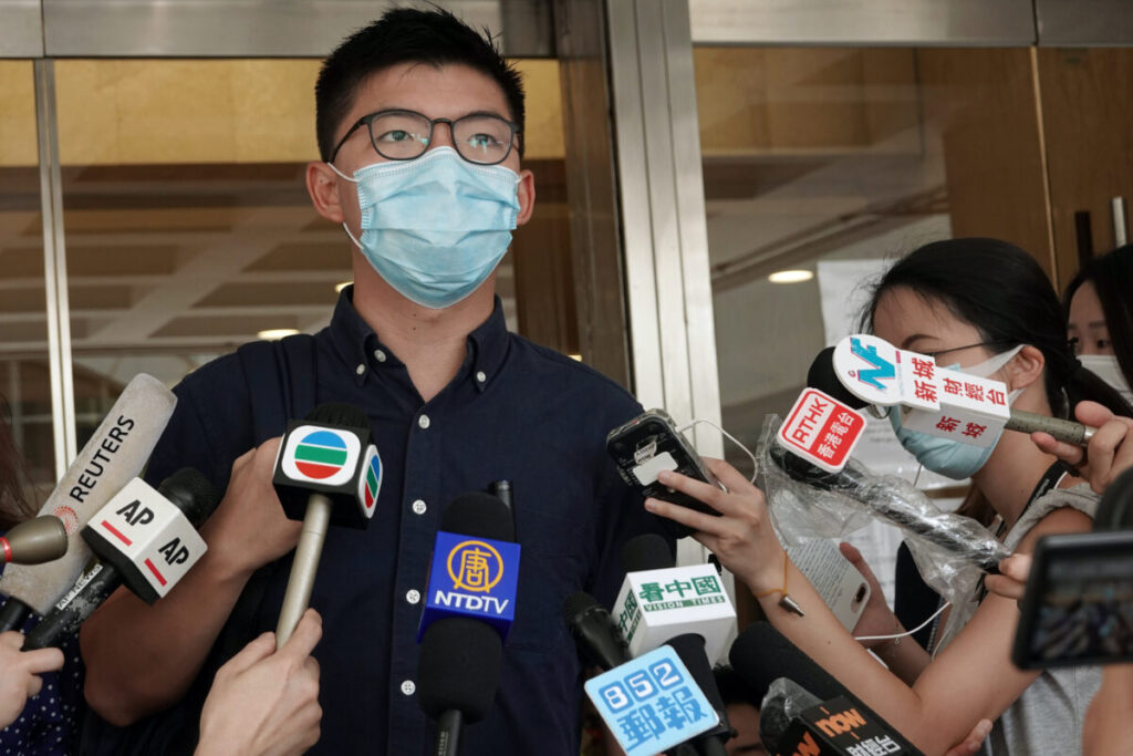 Hong Kong Health Workers, Activists Urge Boycott of Mass Testing
