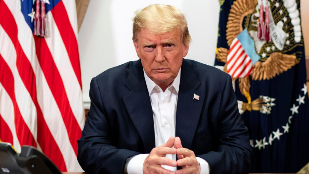 Trump Announces Declassification of Russia Collusion, Clinton Email Probe Documents