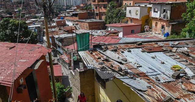 Doctors Without Borders: Socialists Are Blocking Our Specialists from Entering Venezuela