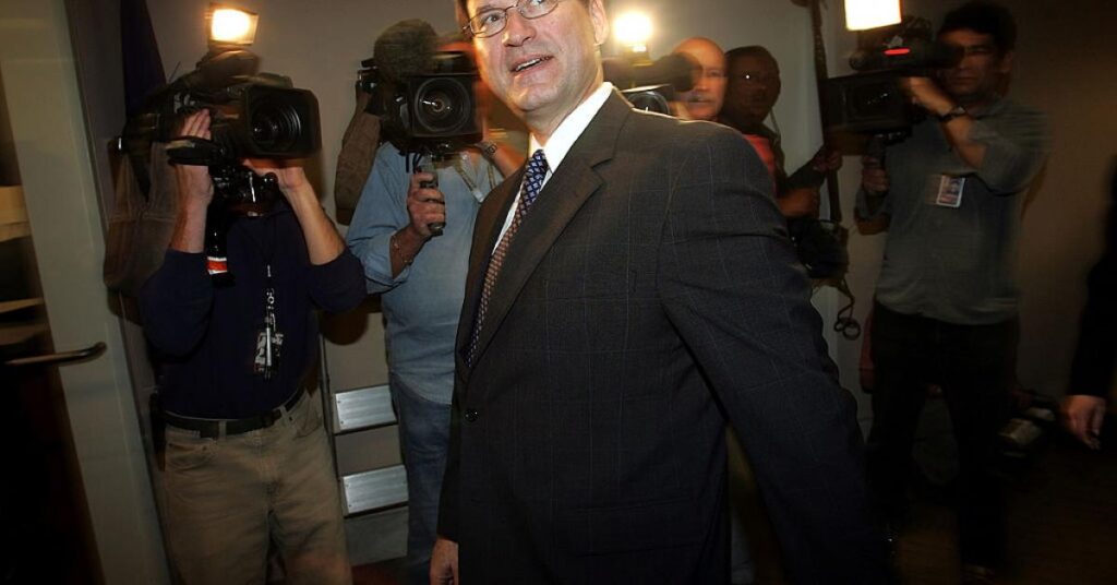 Justice Alito raises concerns about coronavirus restrictions continuing after pandemic