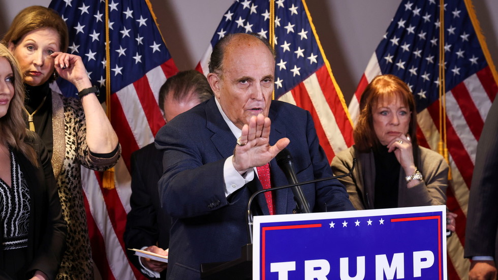 Trump lawyers allege ‘MASSIVE’ election fraud, point to sworn statements & efforts to threaten and silence them (VIDEO)