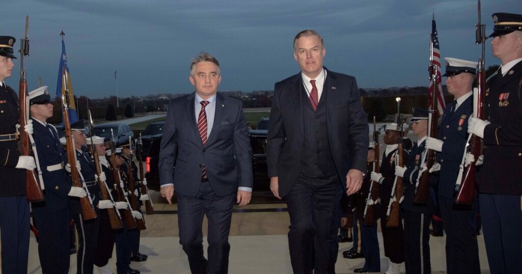 Top policy, intelligence civilians resign amid Pentagon shakeup