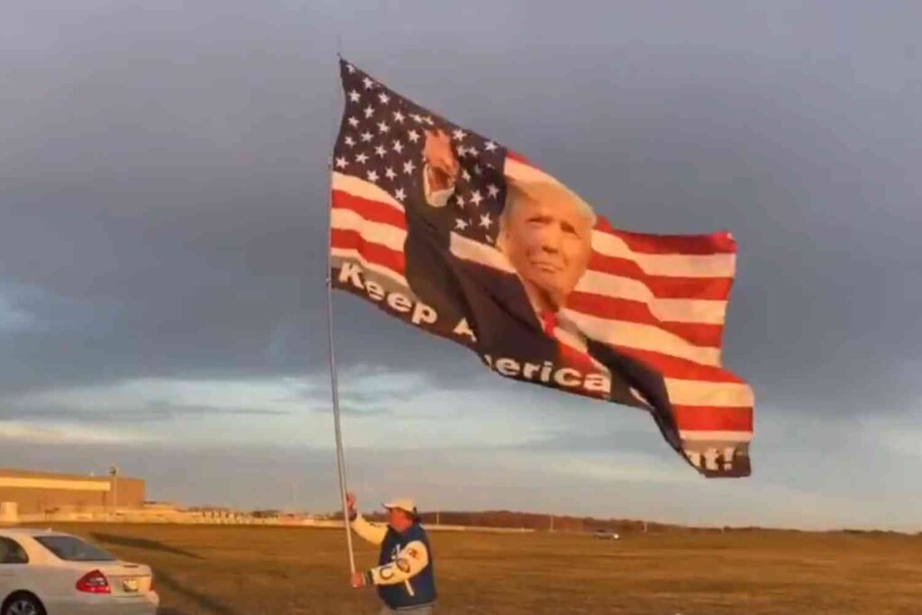 Trump supporters line up 14 hours before president's final appearance in Michigan