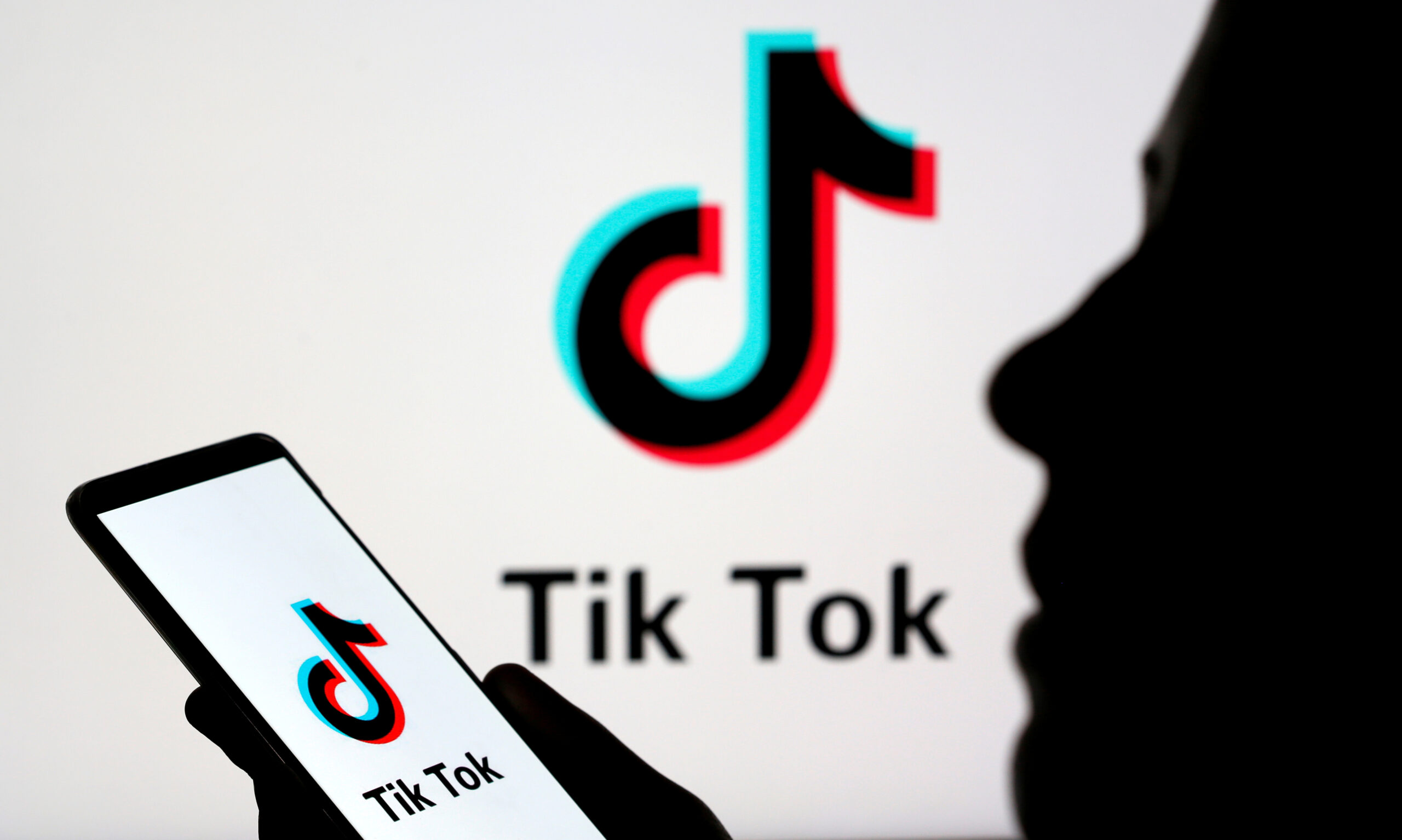 Missouri Ghost Town Swarmed With People After Viral TikTok Video