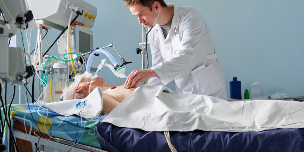 CDC: COVID vaccination sites need ‘intubation kits’ to treat anaphylactic shock