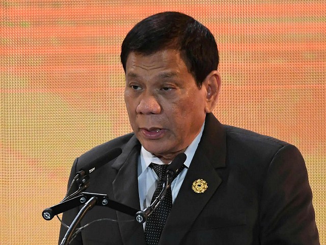 Philippines’ Duterte Threatens to Force Churches to Close if They Hold Mass on Easter
