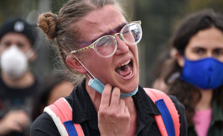 UK: Asking Women Out Is ‘Sexual Harassment’