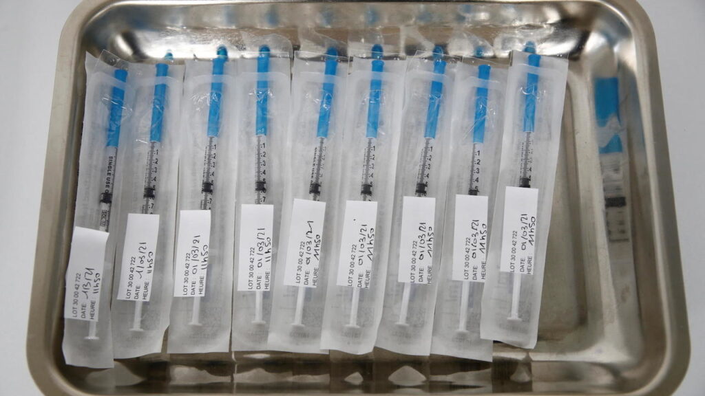 Covid-19: Why France needs to vaccinate 90 percent of adults to return to ‘normal’ life