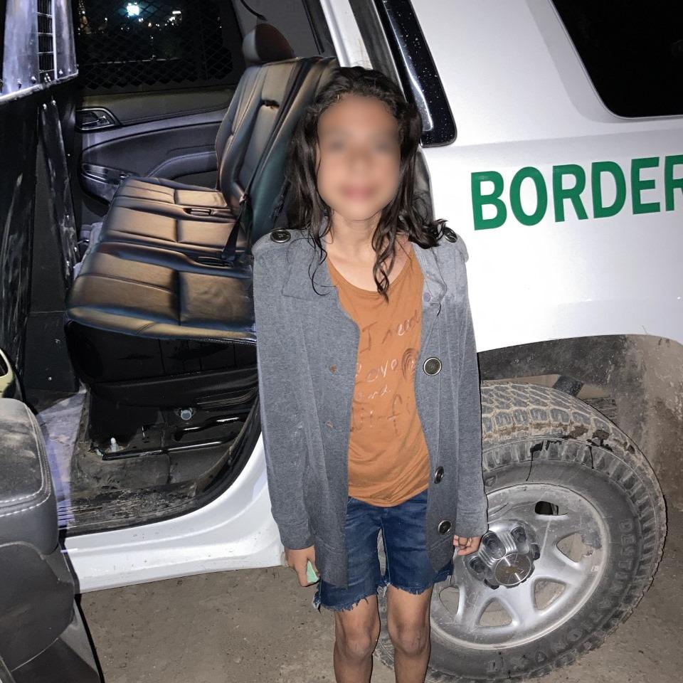 U.S. Army soldier pulls young girl from Rio Grande River after she was abandoned by human smugglers: CBP