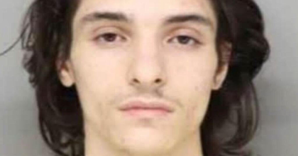 Creepy: Man Accused of Hiding Under Teen's Bed for 3 Weeks; Here's What Prosecutors Say He Did to Her