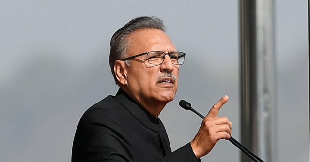 Pakistan President, Like Prime Minister, Infected with Coronavirus After Chinese Vaccine