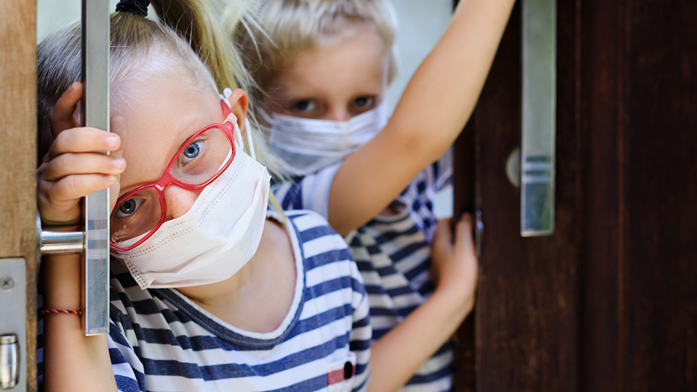 Attorney sues CDC and HHS over Covid-19 tyranny, urges Americans to resist