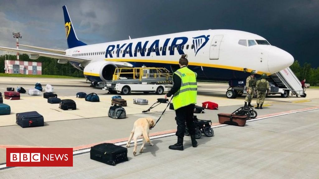 UK airlines told to avoid Belarusian airspace after journalist arrest