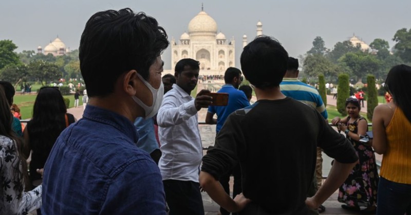 India Demands Social Media Networks Remove References to “Indian Variant” of COVID
