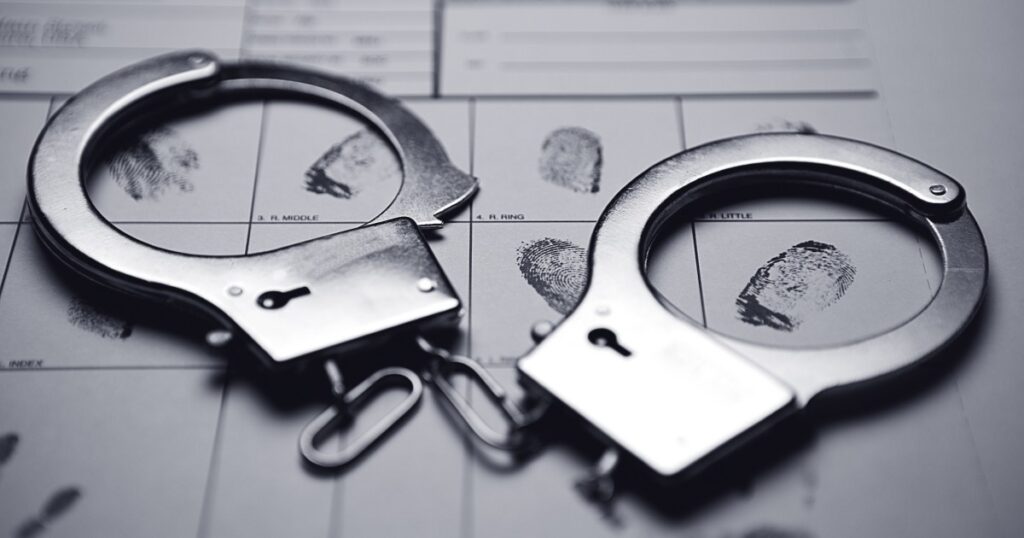 Colorado elementary teacher arrested after allegedly seeking sex with child online