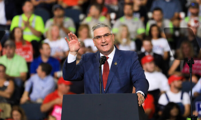 ‘I’m Not Going Back to Work’: Indiana Residents File Lawsuit After Governor Ends Unemployment Benefits