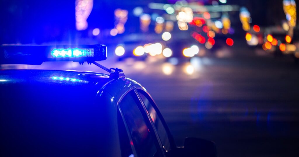 Shootout at Dallas strip mall injures eight, including two minors