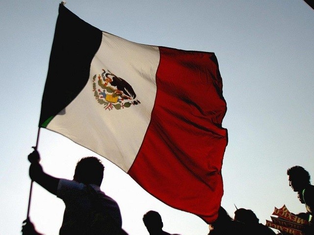 North Carolina Student Denied High School Diploma After Wearing Mexican Flag over Graduation Gown
