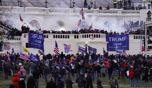 FBI Operatives Likely 'Unindicted Co-Conspirators', Organizers Of Capitol Riot: Report