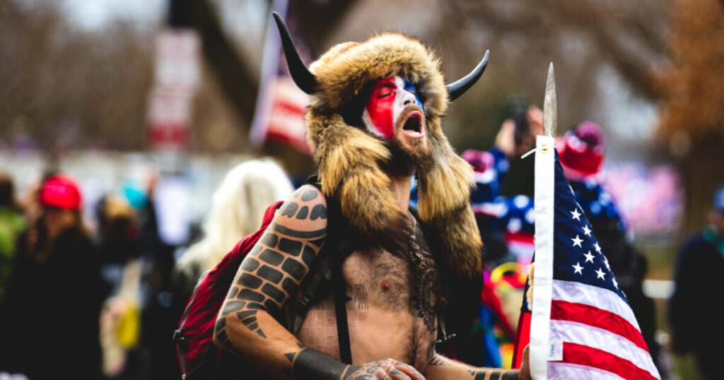 QAnon Shaman Will Undergo Mental Health Examination