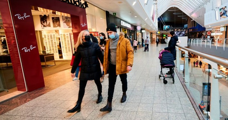 Iceland’s Chief Epidemiologist Suggests COVID-19 Restrictions Could Last For Up to 15 Years