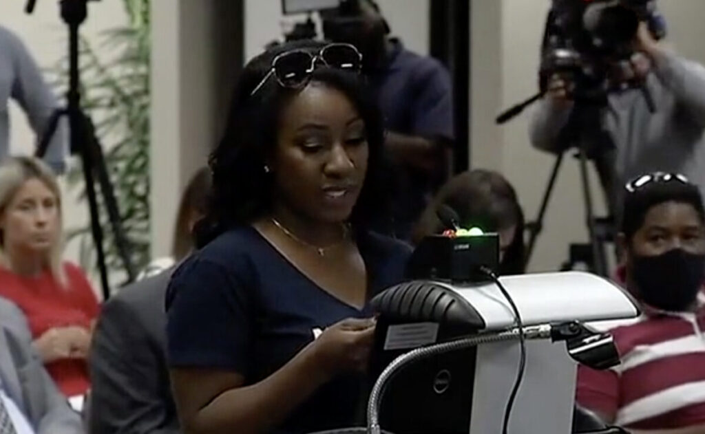 Education Union to Target Those Opposing CRT: Florida Mom Says ‘Bring It On’