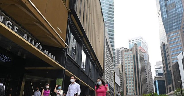 Report: Vaccinated Comprise 75% of Coronavirus Infections in Singapore