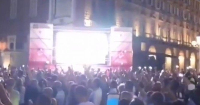 Another Uprising: Thousands Protest as Italy Mandates Health Pass, Will Restrict Unvaccinated From Many Activities