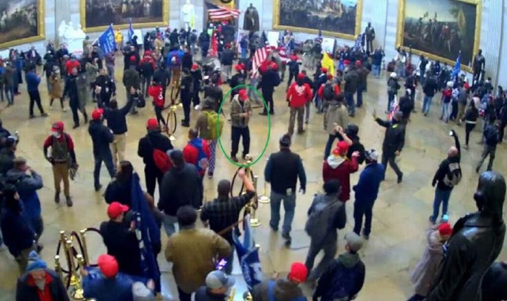 Undercover FBI Agent Infiltrated Militia Group That Surveilled Capitol: Filing