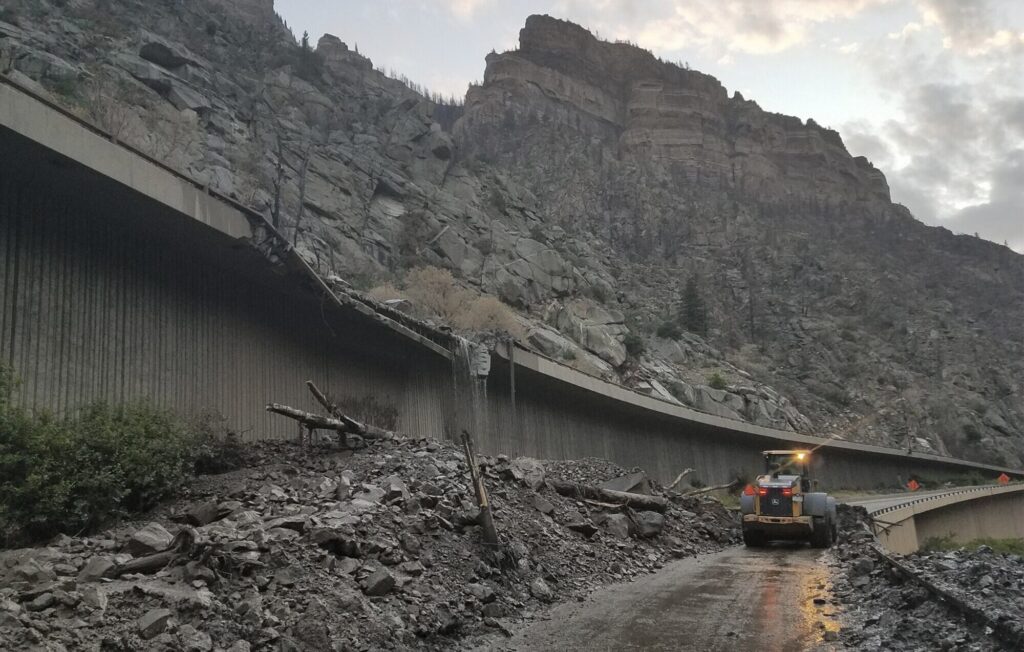 Mudslides Force More Than 100 to Spend Night on Highway