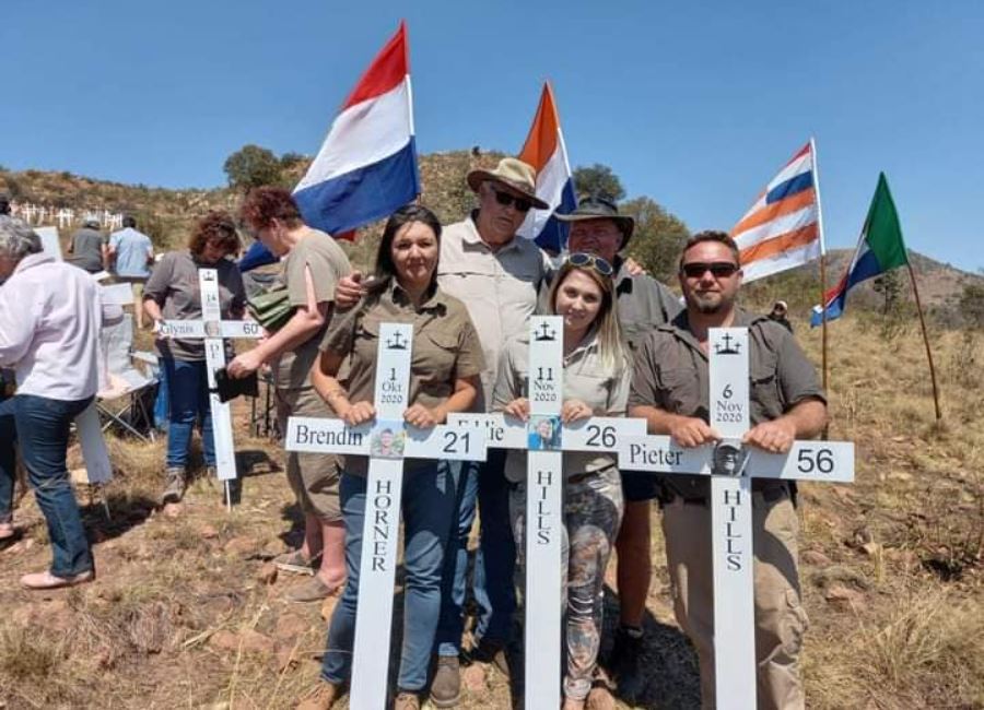 South Africa - Farmer Couple Tortured for Four Hours, Survive