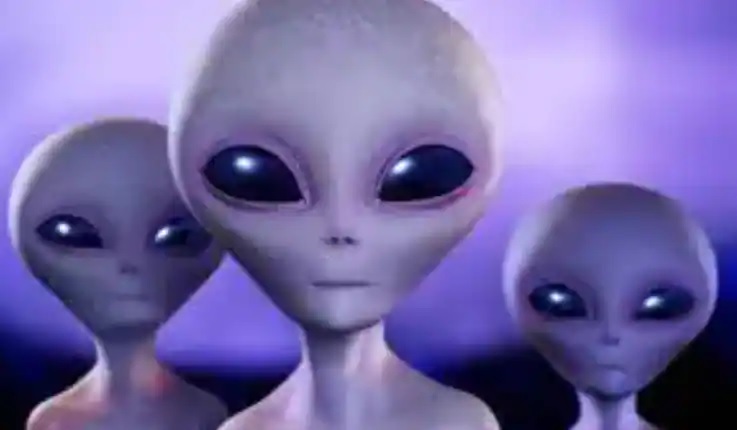 Aliens Under The Sea? UFOs Aren’t Coming From Outer Space But From Beneath The Sea, Claims Expert