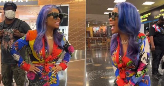 Model Blac Chyna Explodes in Miami Airport: ‘Get the F***ing Vaccine, and Stop Being Stupid, Hoe’
