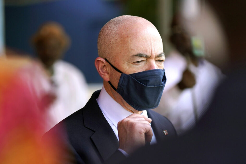 DHS Chief Orders ICE to End Mass Raids of Workplaces of Suspected Illegal Aliens