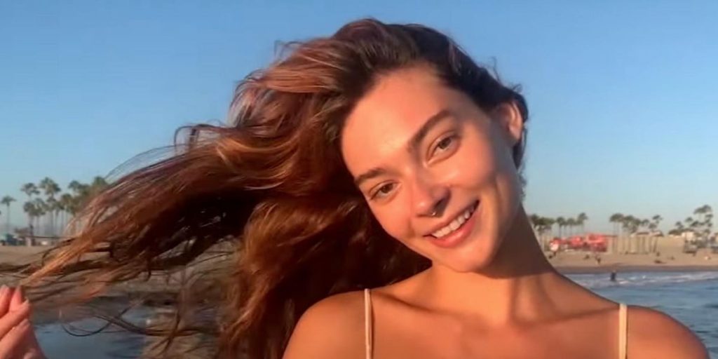 LA model left to die in front of a hospital, her friend left in critical condition outside of another hospital