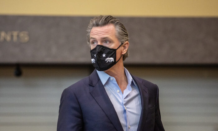 California School Board Votes to Not ‘Support, Enforce, or Comply’ With Gov. Newsom’s Vaccine Mandate