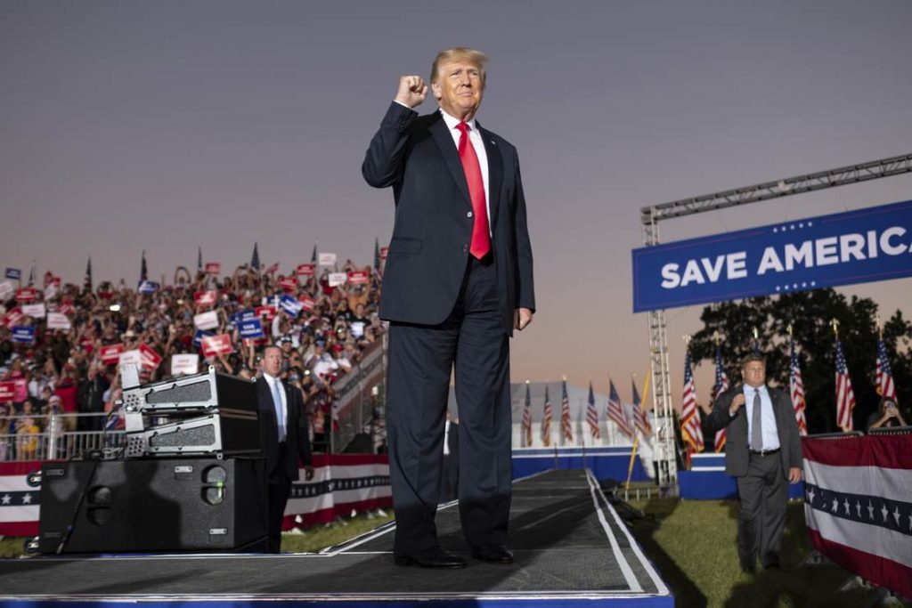 Memo to the Media, the Judge, and the Attorneys on the Ghislaine Maxwell Case: Trump Isn't on Trial