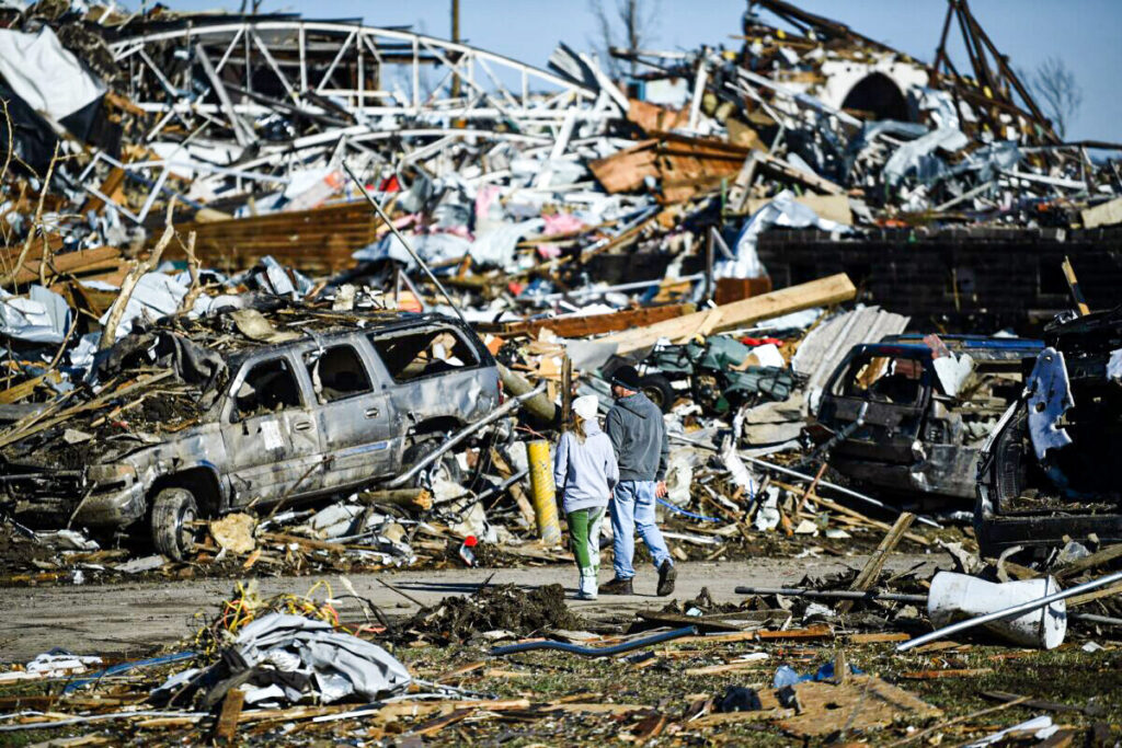 Kentucky Death Toll Estimate to Drop as Company Announces 90 Workers Alive