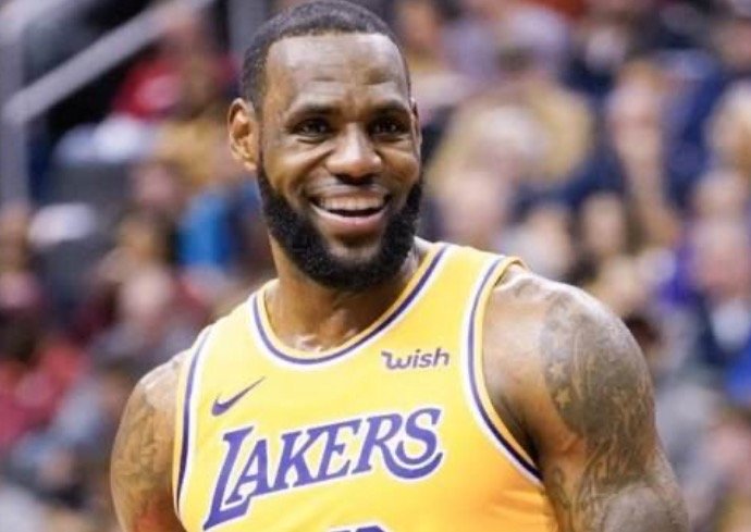 Kareem Abdul-Jabbar Goes After LeBron James For Posting Meme ‘Encouraging Vaccine Hesitancy’