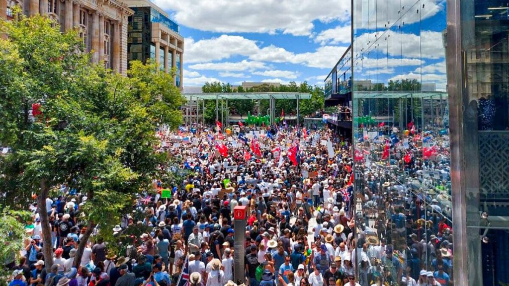 Vaccine Mandates Could Cost Australian State Billions, as 39,000 Set to Lose Jobs
