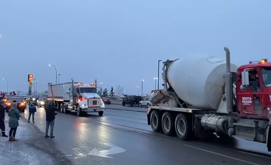 GoFundMe Suspends Access to Millions of Dollars Raised for Canadian Truckers Protesting Vaccine Mandates