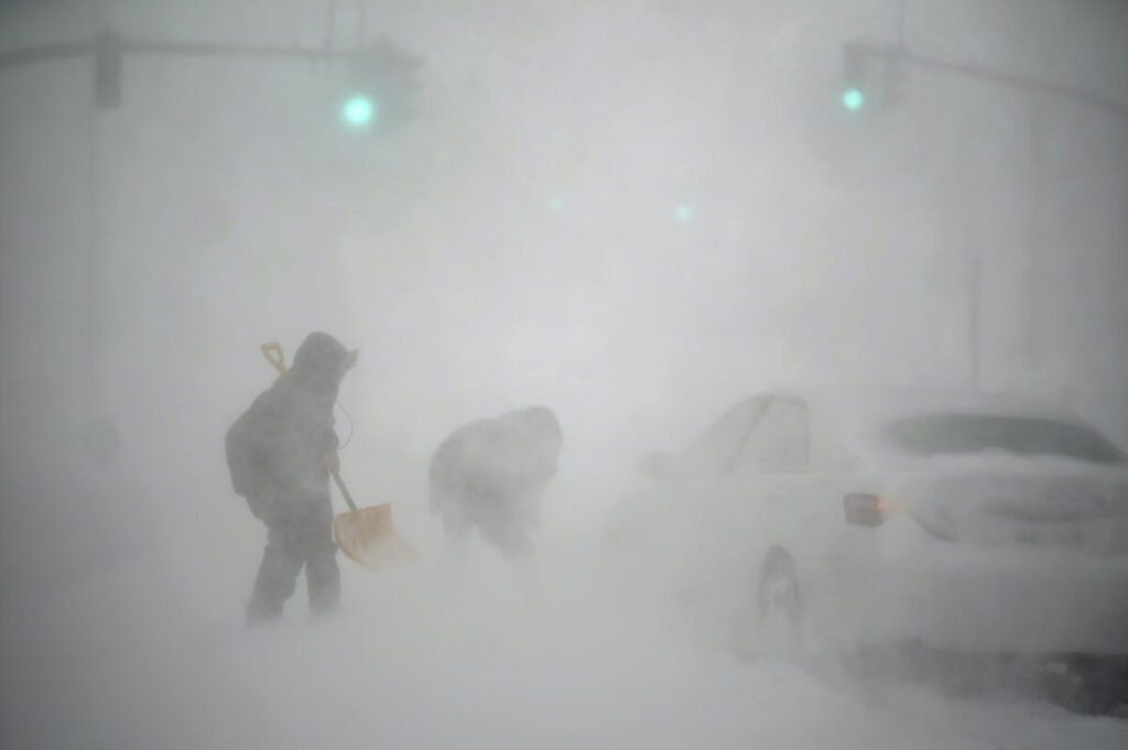 Hundreds of US Flights Canceled After Winter Storm in Northeast