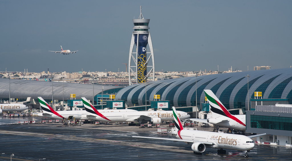Airlines cancel some flights after limited 5G rollout in US