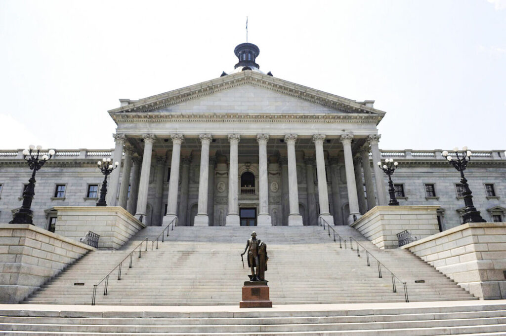 New Mayor in Columbia, South Carolina, Takes Office After Defeating an Obama-Backed Candidate